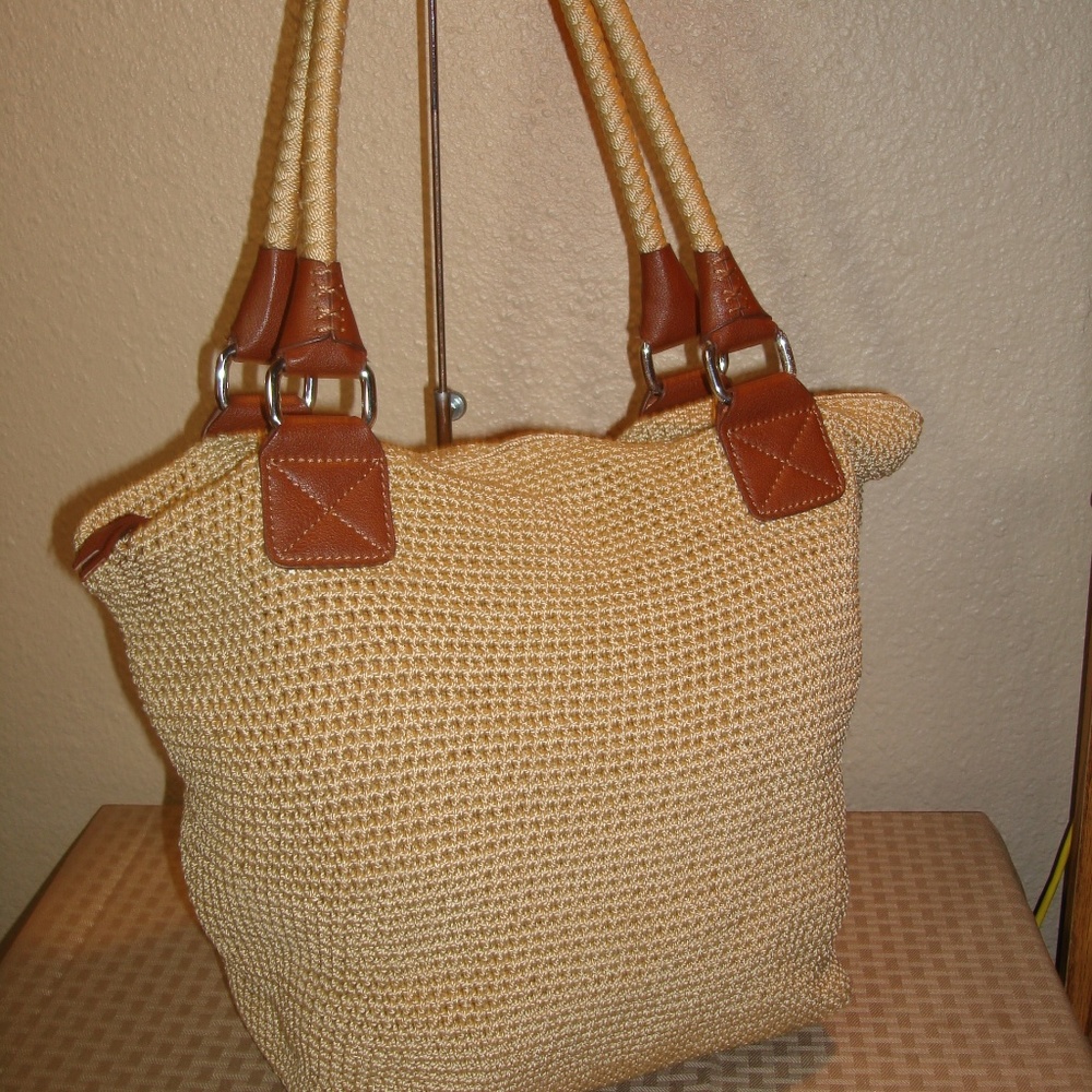 The SAK Beige Nylon Woven Faux Leather Bag MINT!